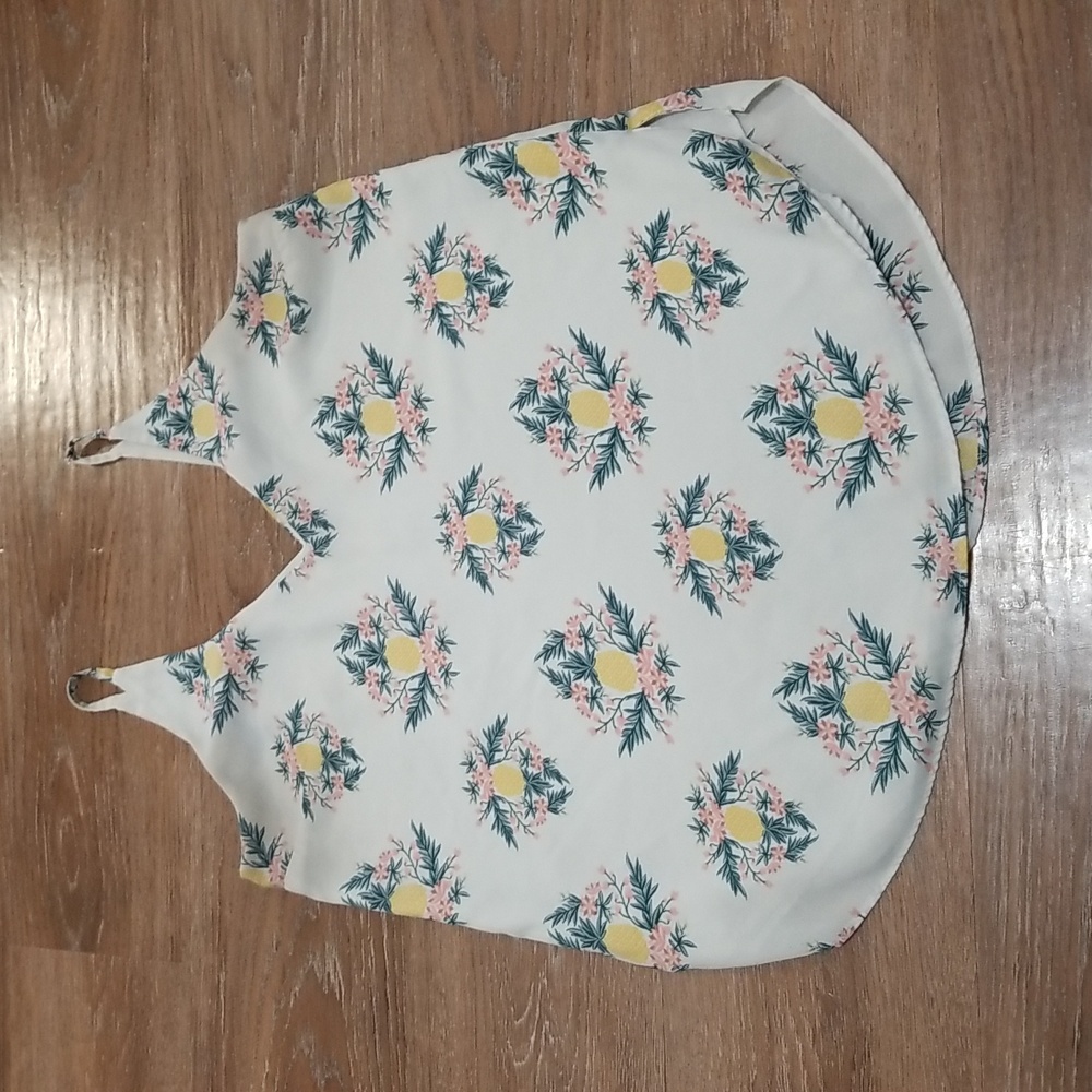 (S) Kismet Pineapple Print Camisole Flowy Lined V Neck Vacation Resortwear Cool